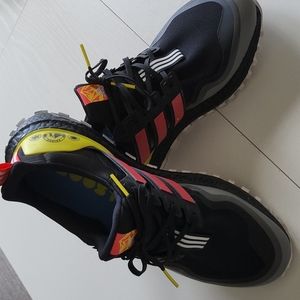 Adidas mens ultra boost running shoe
